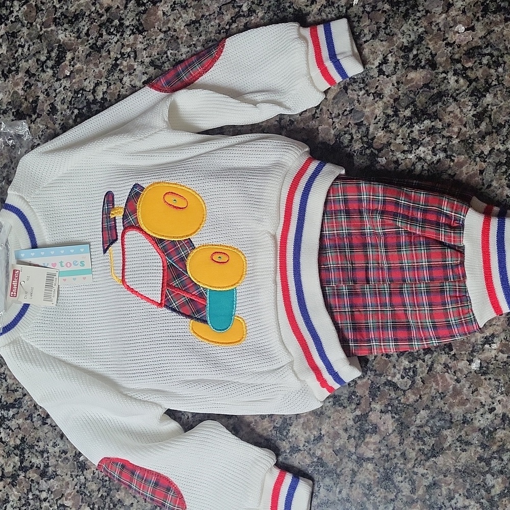 NWT Two piece very cute baby outfit 24M car with red plaid pants matching sweate